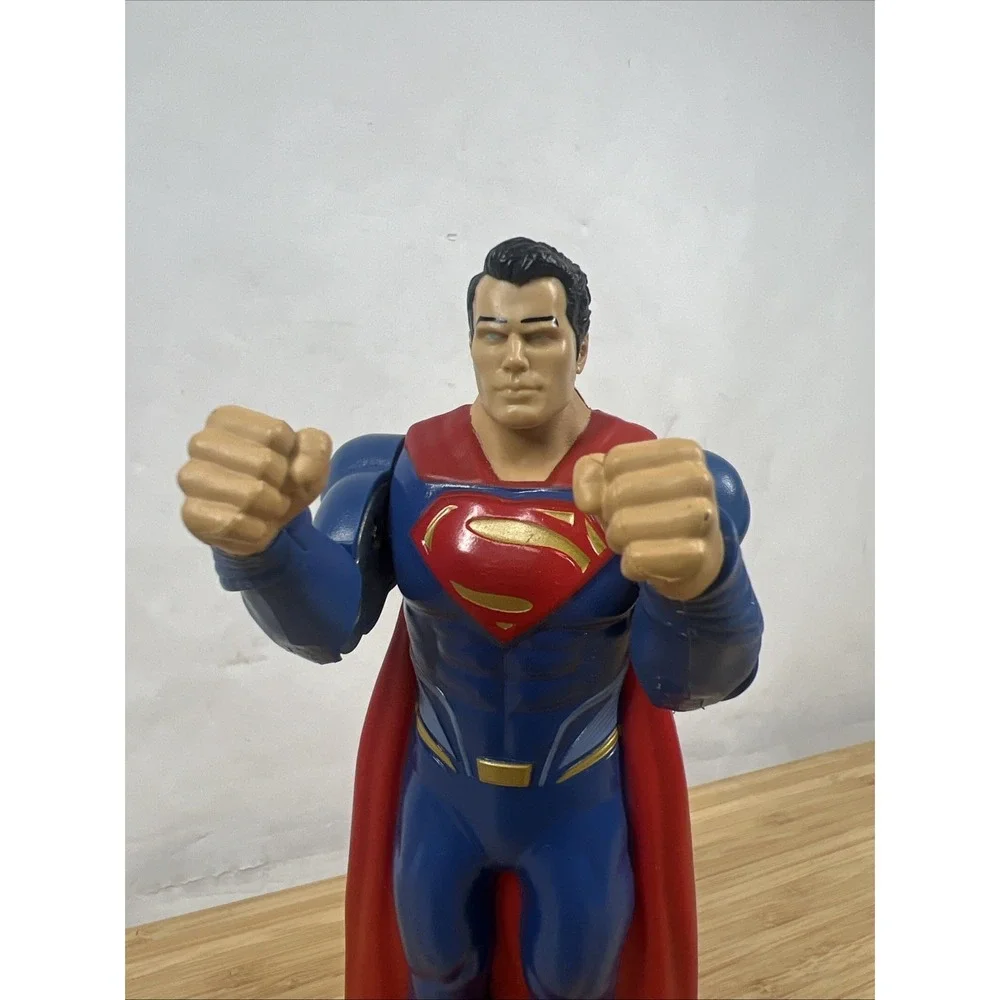 Superman Rocket Socket Robots Action Figure Mattel DC 8